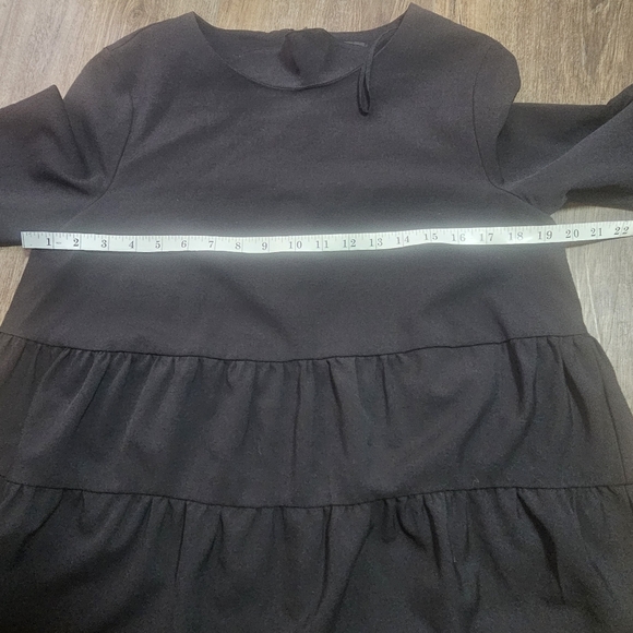 COS A Line Womens Top Sz 8 Black 3/4 Gathered Sleeve Lightweight Wool Oversized - Picture 11 of 15